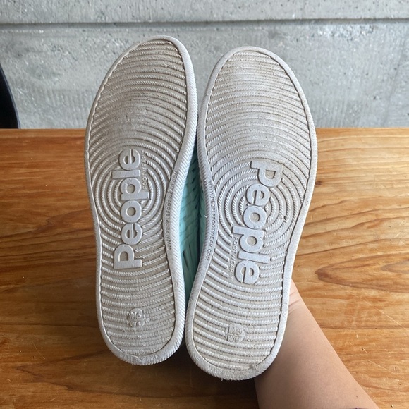 People “The Rio” Water Shoes - Picture 5 of 7